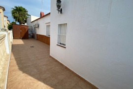 Long term rental - Terraced house - Algorfa - Urbanización Montebello