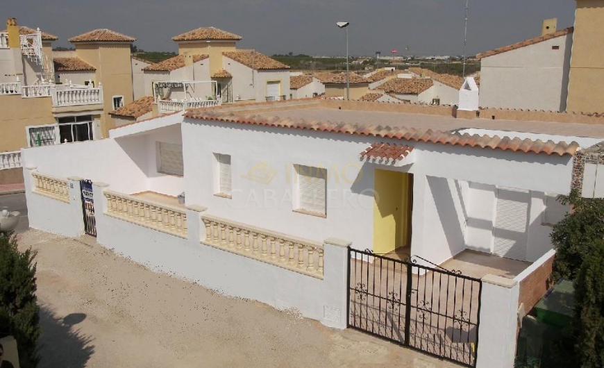 Long term rental - Terraced house - Algorfa - Urbanización Montebello
