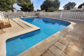Sale - Villa - Pinar de Campoverde
