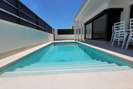 Venta - Chalet - Pinar de Campoverde