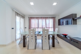 Sale - Villa - Cabo Roig