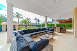 Sale - Villa - Cabo Roig