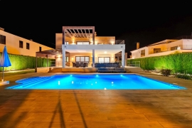 Sale - Villa - Cabo Roig