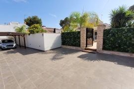 À vendre - Maison - Pinar de Campoverde