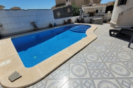 Sale - Villa - Pinar de Campoverde