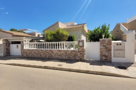 Sale - Villa - Pinar de Campoverde