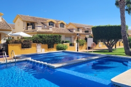 Verkauf - Doppelhaushälfte - Orihuela costa - Lomas de Cabo Roig