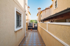 Sale - Semi-detached Villa - Pinar de Campoverde