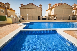 Sale - Semi-detached Villa - Pinar de Campoverde