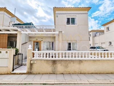 Chalet semi-adosado - Venta - Pinar de Campoverde - Pinar de Campoverde