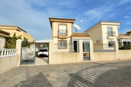 À vendre - Maison - Pinar de Campoverde