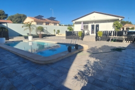 Venta - Chalet - Pinar de Campoverde