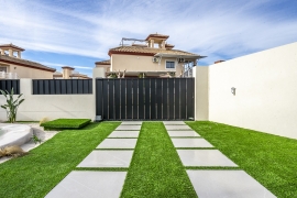Nueva construcción  - Chalet - ROLDAN