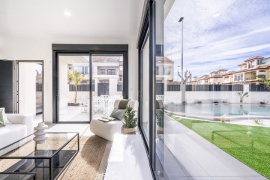 Nueva construcción  - Chalet - ROLDAN