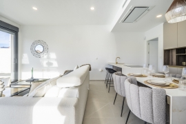 Nueva construcción  - Chalet - ROLDAN