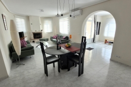 Sale - Villa - Pinar de Campoverde