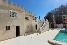 Sale - Villa - Pinar de Campoverde