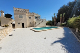 Sale - Villa - Pinar de Campoverde