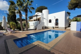 Sale - Villa - Pinar de Campoverde