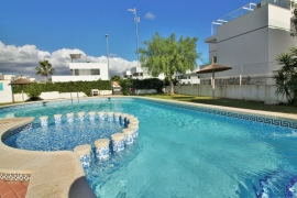 Venta - Chalet semi-adosado - Orihuela costa - Villamartin