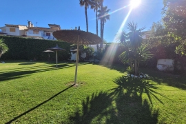 Venta - Chalet semi-adosado - Pilar de la Horadada - Mil Palmeras