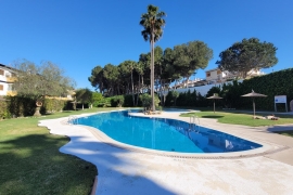 Venta - Chalet semi-adosado - Pilar de la Horadada - Mil Palmeras