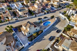 Sale - Villa - Pinar de Campoverde
