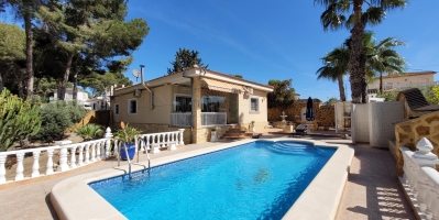 Haus - Verkauf - Pinar de Campoverde - Pinar de Campoverde