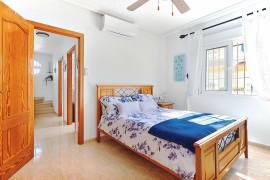 Sale - Semi-detached Villa - Pinar de Campoverde