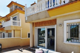 Sale - Semi-detached Villa - Pinar de Campoverde