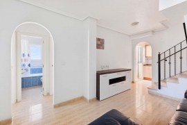 Venta - Chalet semi-adosado - Pinar de Campoverde