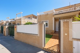 Venta - Chalet semi-adosado - Pinar de Campoverde