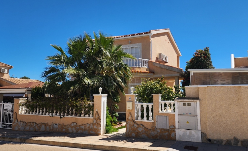 Sale - Villa - Pinar de Campoverde