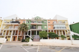 Verkauf - Apartament/Wohnung - Torrevieja - Eliseos Playa