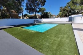 Venta - Chalet - Pinar de Campoverde
