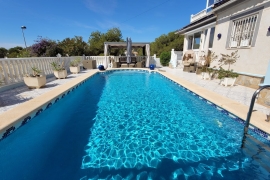 Sale - Villa - Pinar de Campoverde