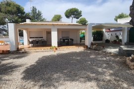 Sale - Villa - Pinar de Campoverde