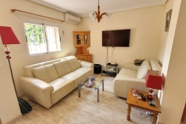 Venta - Chalet semi-adosado - Pilar de la Horadada - Mil Palmeras