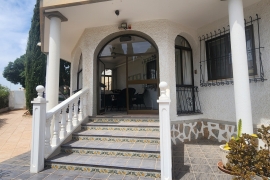 Sale - Villa - Pinar de Campoverde