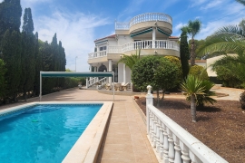 Sale - Villa - Pinar de Campoverde