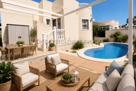 Sale - Villa - Pinar de Campoverde
