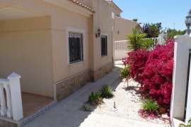 Sale - Villa - Pinar de Campoverde