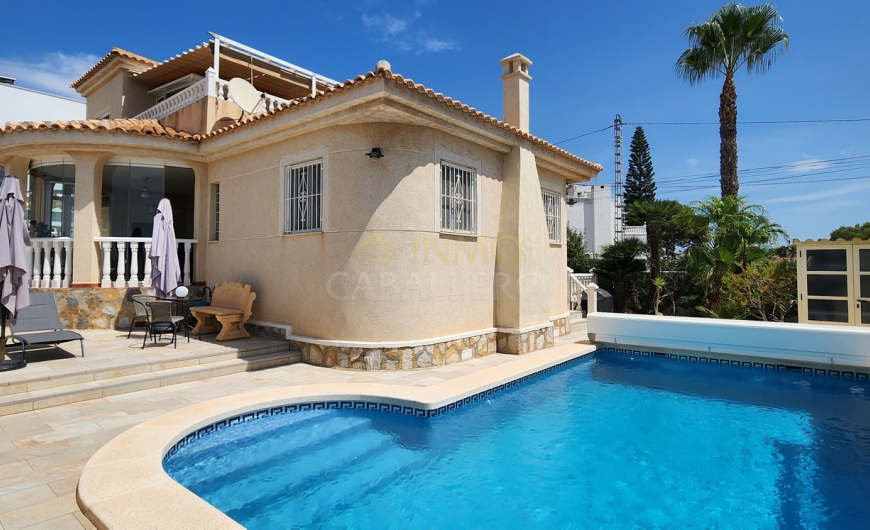 Sale - Villa - Pinar de Campoverde