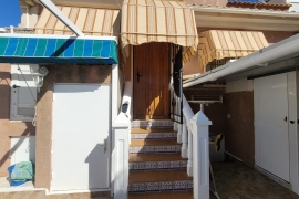 Venta - Chalet semi-adosado - Pinar de Campoverde