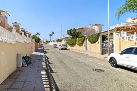 À vendre - Maison - Pinar de Campoverde