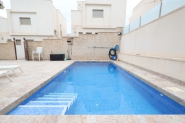 Verkauf - Haus - Orihuela costa - LOS ALMENDROS