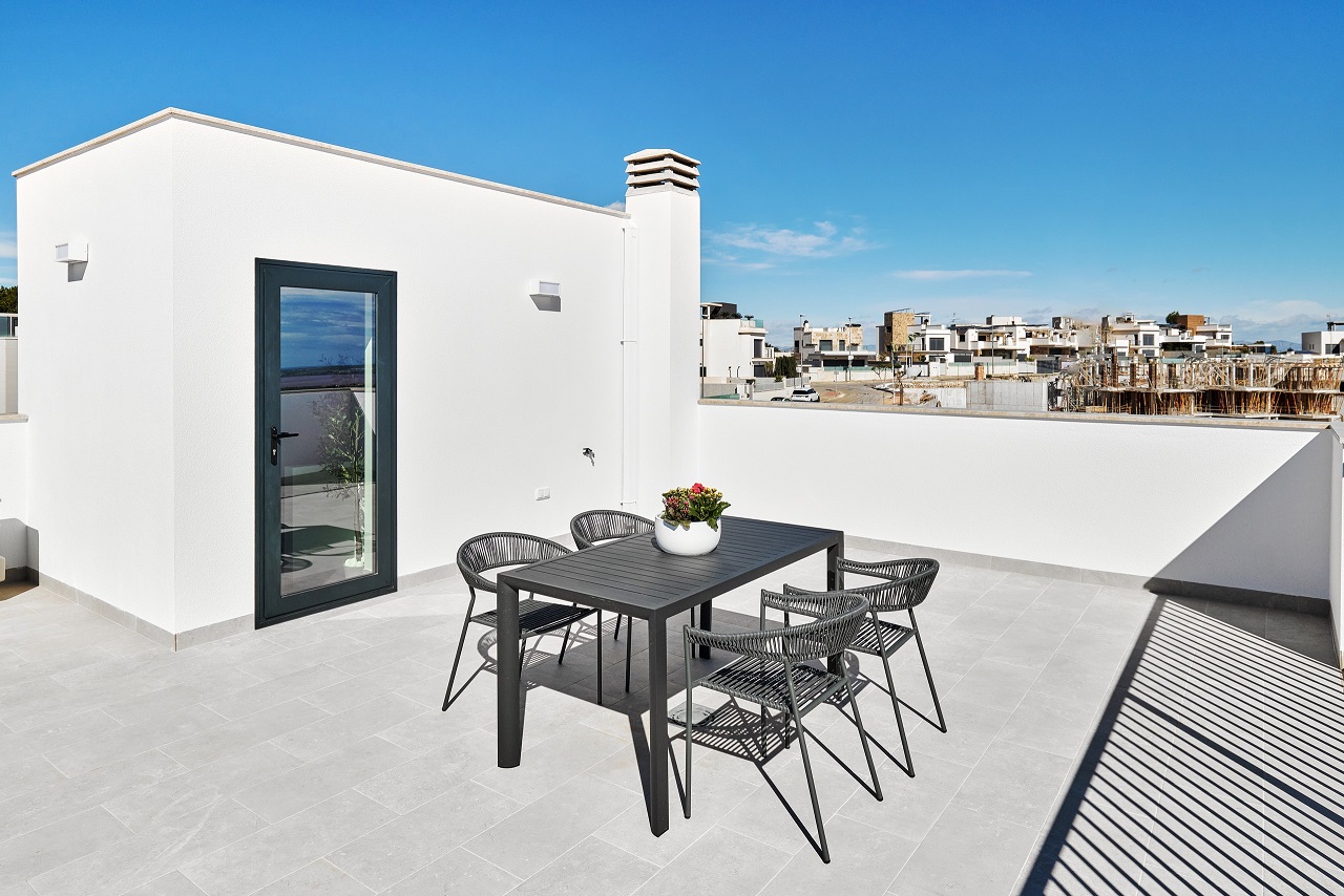 Casa · Obra nueva - San Miguel de Salinas · Alicante · España