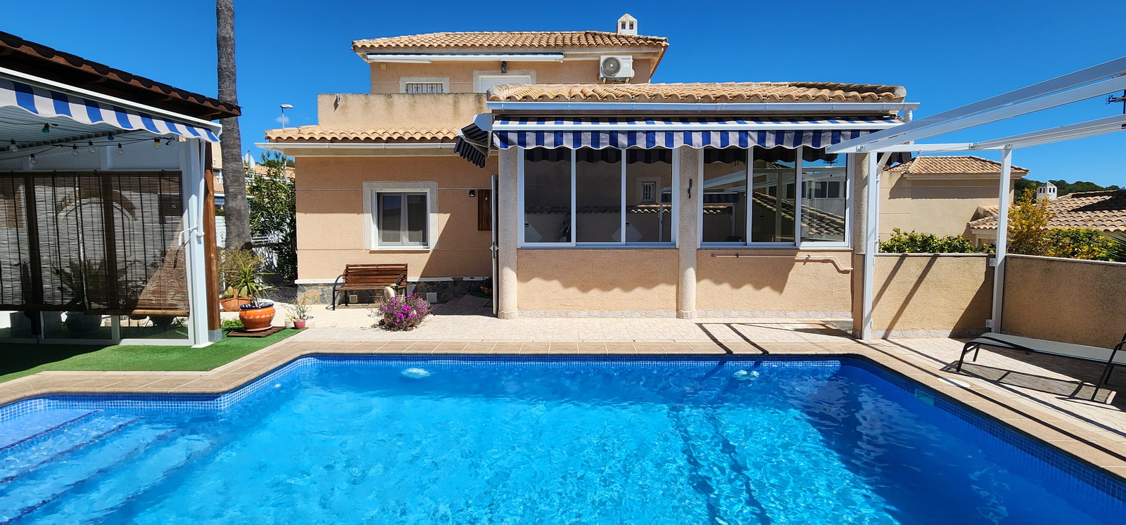 Casa · Reventa - Pilar de la Horadada · Pinar de Campoverde · Alicante · España