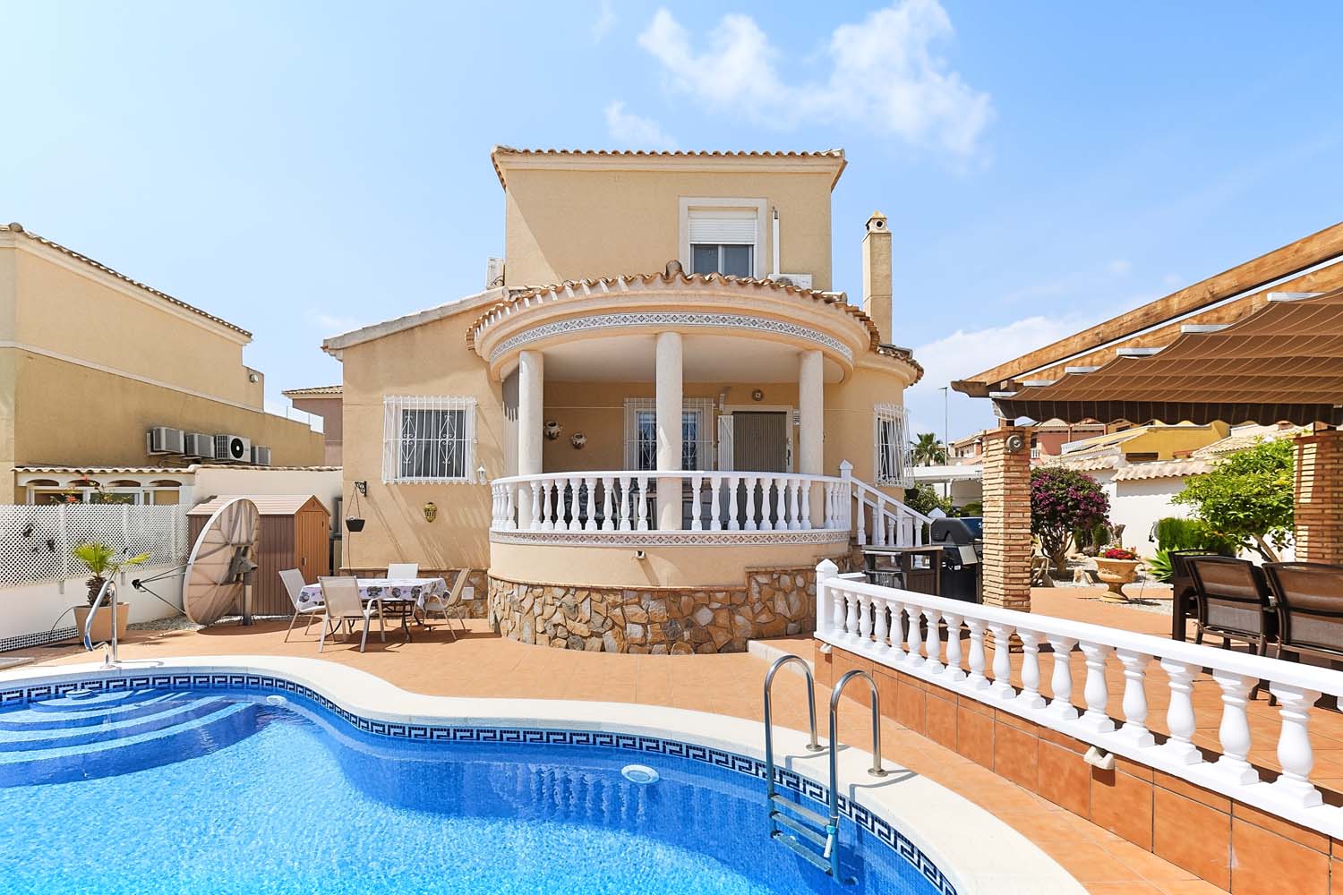 Casa · Reventa - Pilar de la Horadada · Pinar de Campoverde · Alicante · España