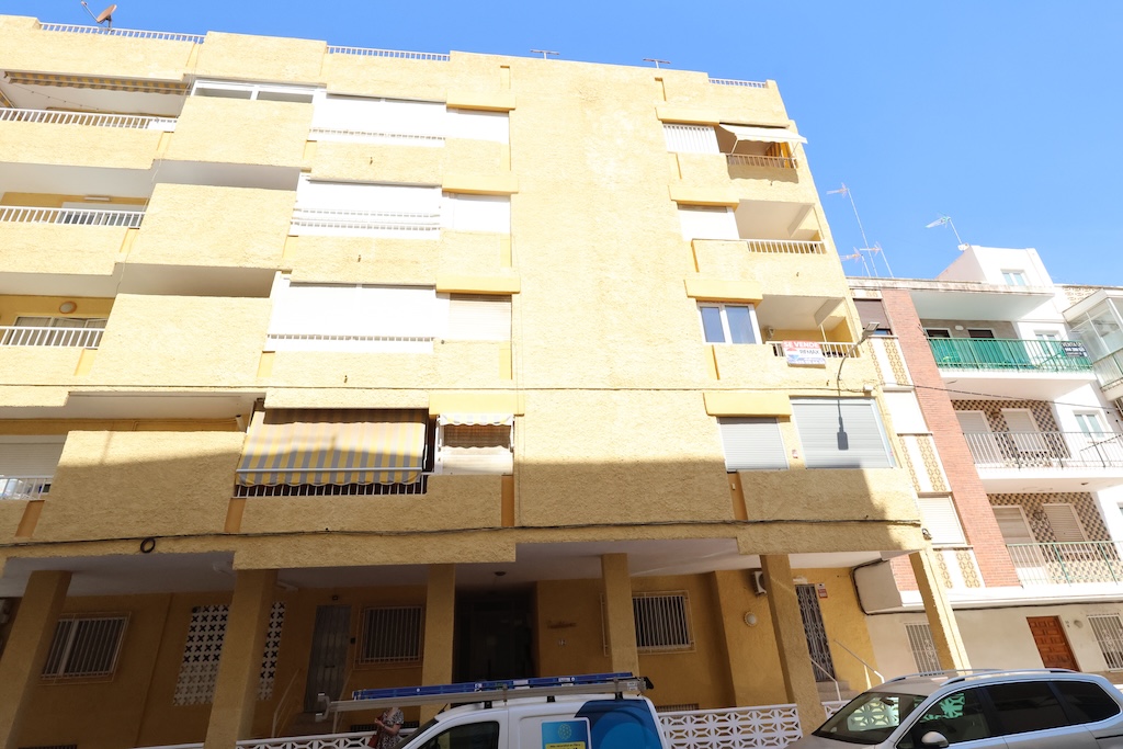 Apartamento · Reventa - Torrevieja · Alicante · España